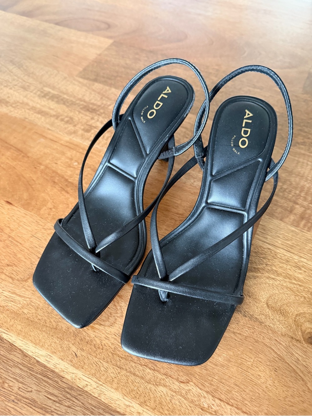 CLEAROUT Aldo Black Strappy Square-Toe Slingback Heels